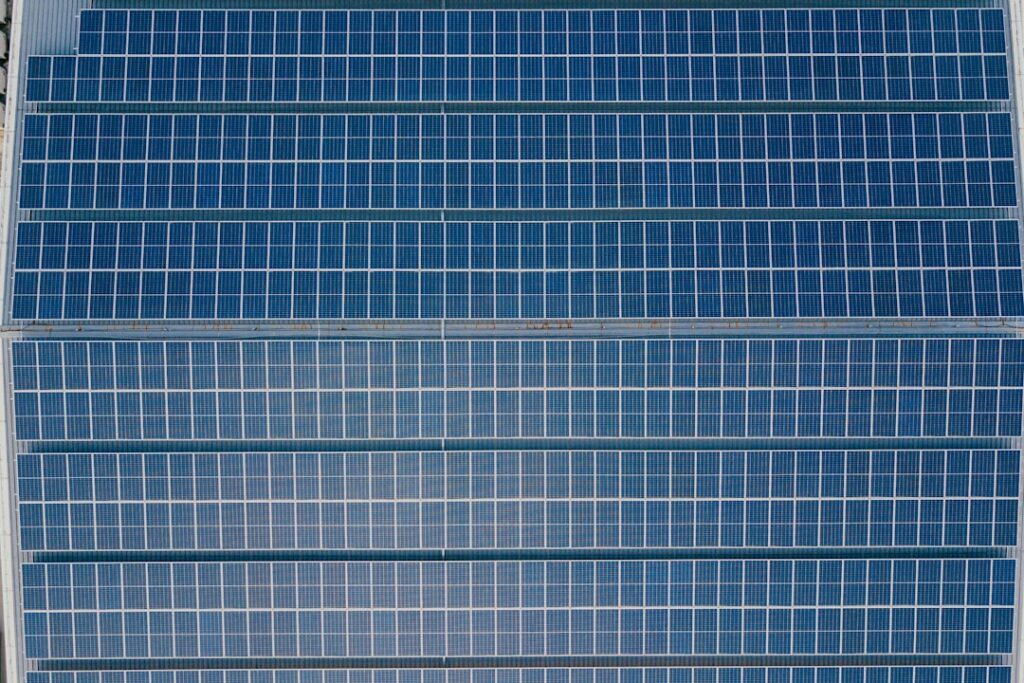 De juiste hoeveelheid zonnepanelen voor jouw huis berekenen